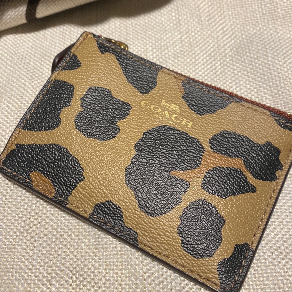 Coach card holder